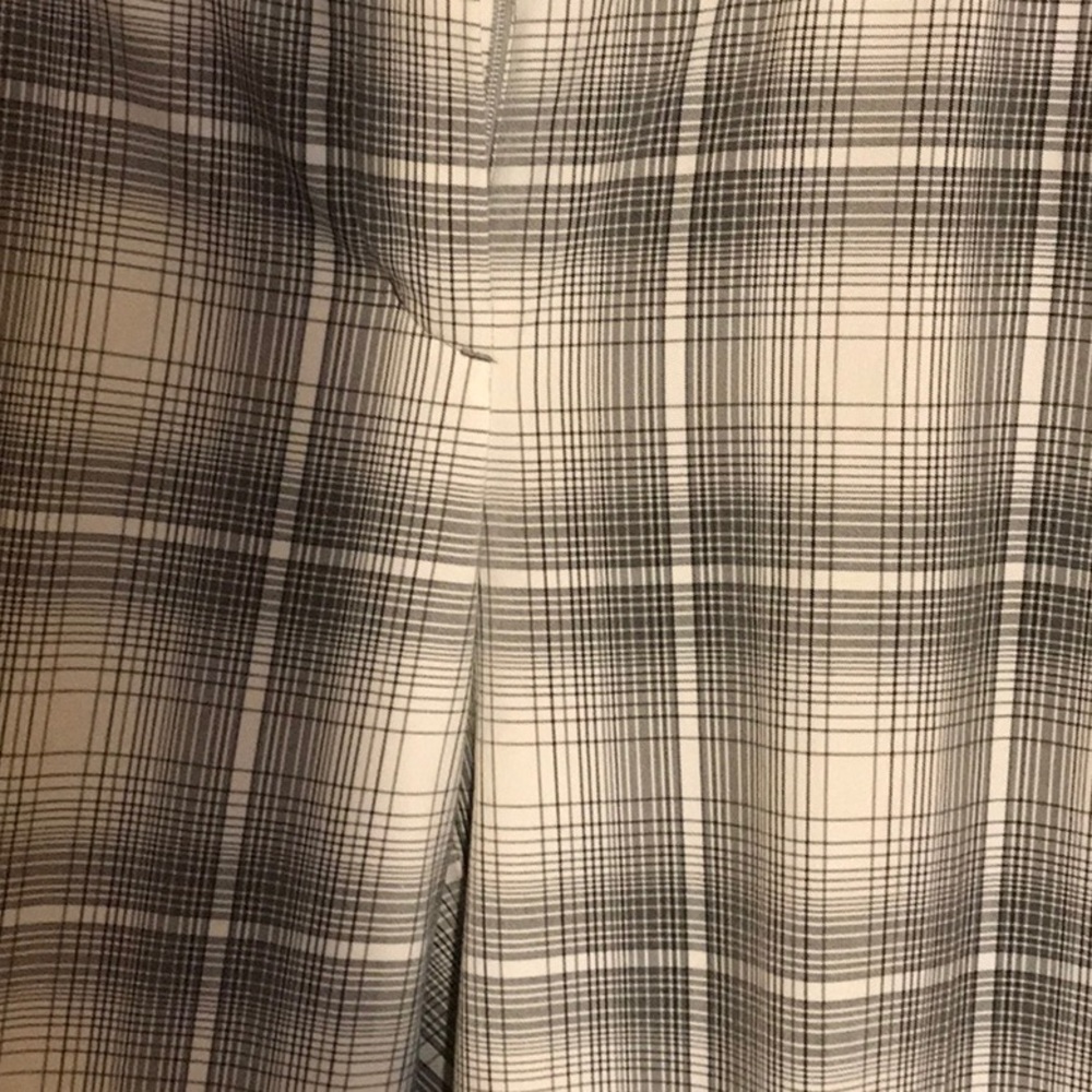 Express pants - Picture 4 of 5
